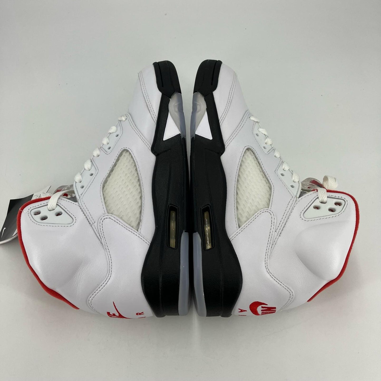 NIKE AIR JORDAN | ナイキ　エアー　ジョーダン Air Jordan 5 Retro 'Fire Red' スニーカー DA1911-102 レッド 26.5cm【イオン広店】
