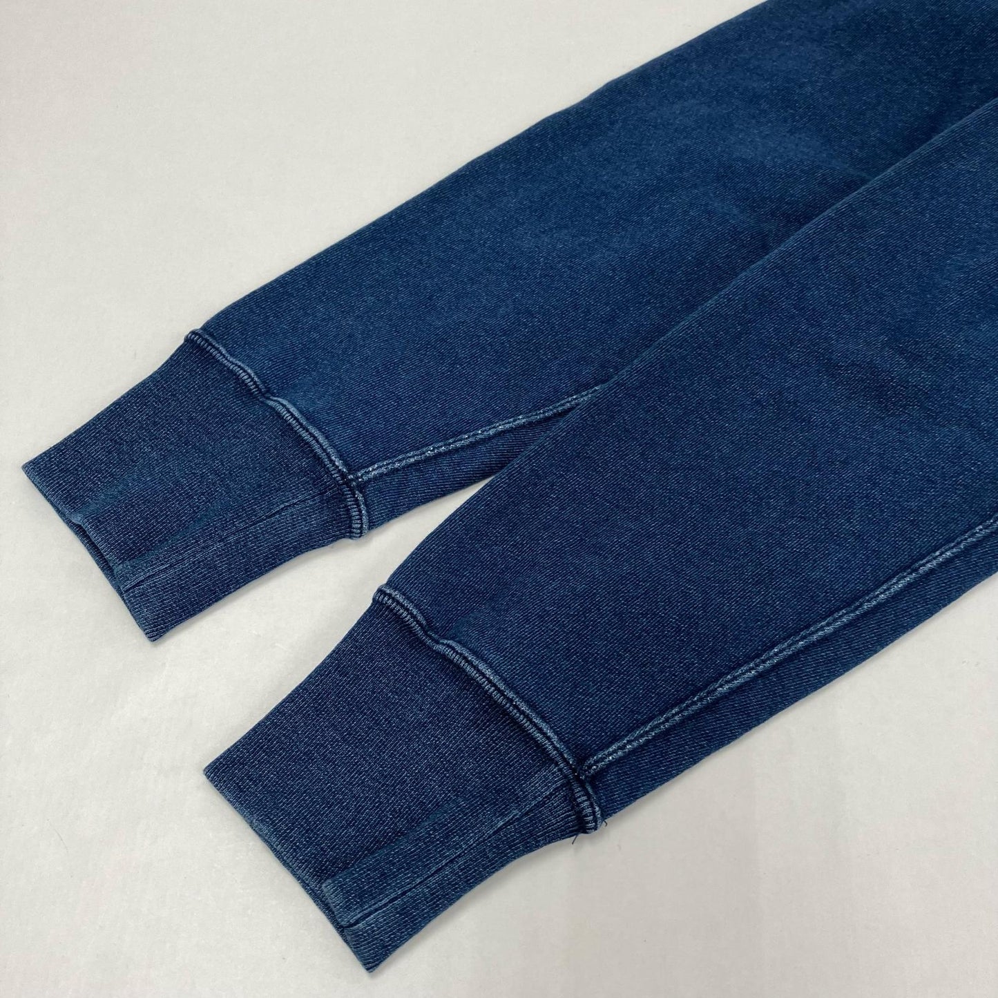 Champion | チャンピオン reverse weave パーカー C3-H102 インディゴ サイズ：M【イオン広店】