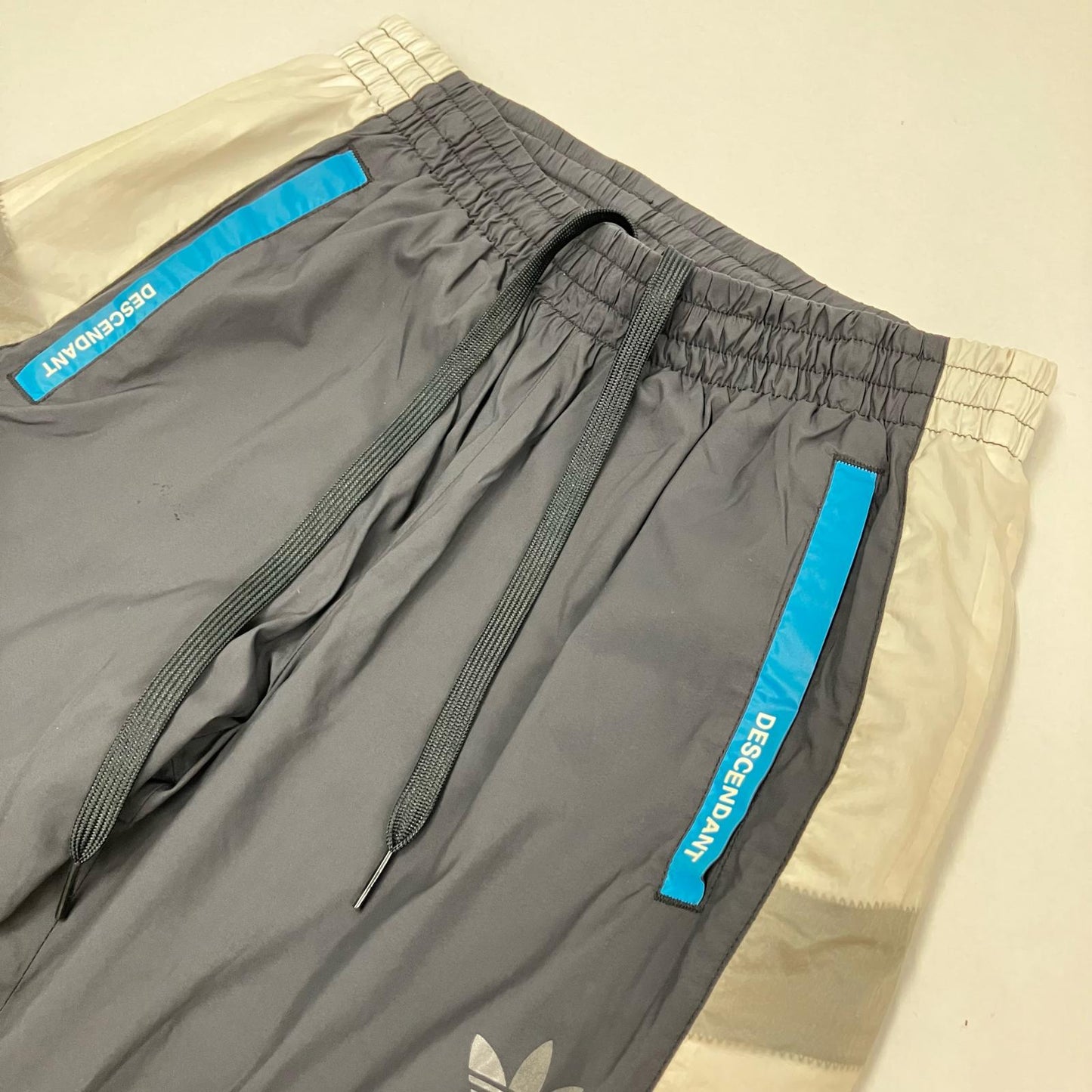 DESCENDANT | ディセンダント DCDT NYLON PANTS ×adidas パンツ FR8227 ブラック サイズ：M【イオン広店】