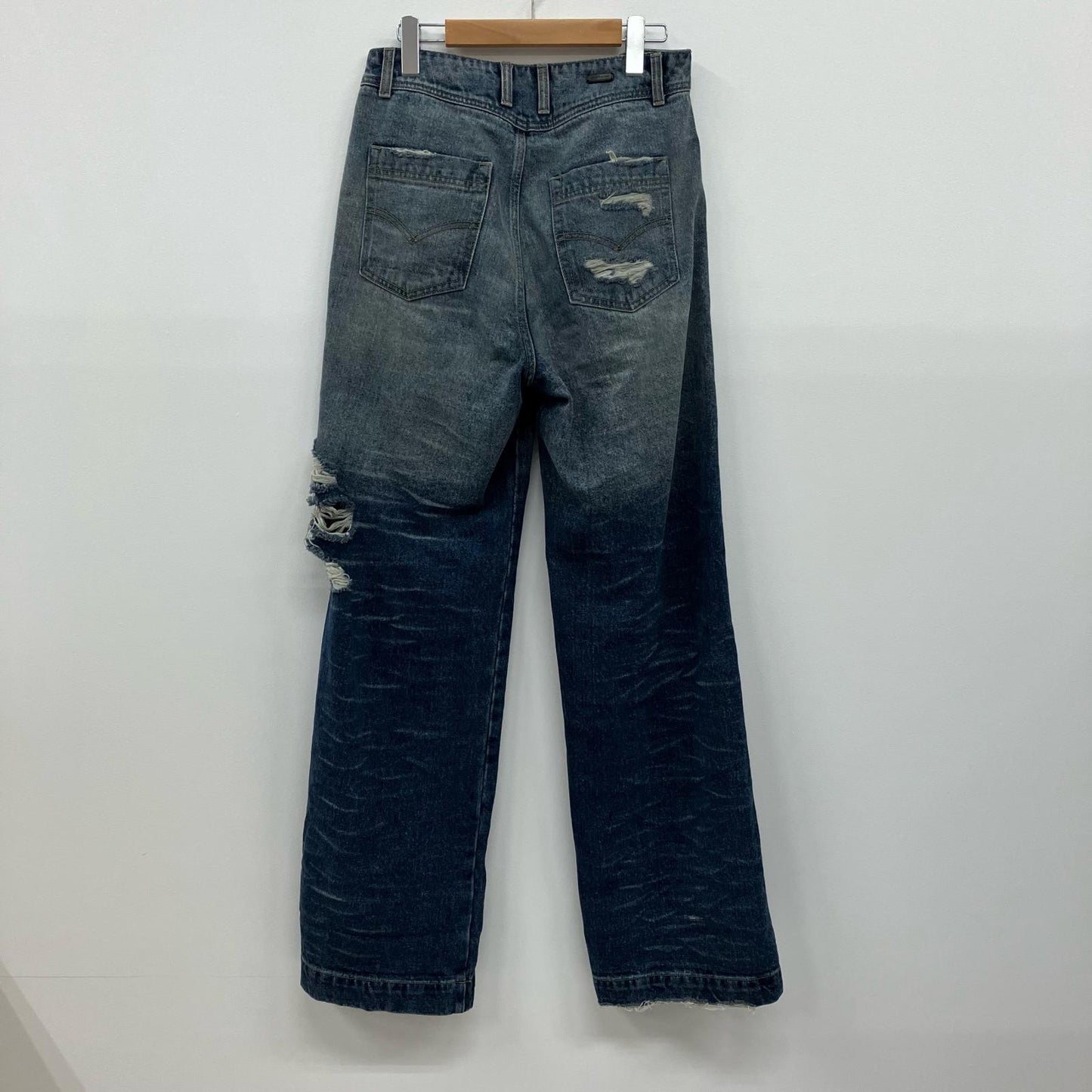 ADERERROR | アーダーエラー WIDE WRINKLE JEANS デニムパンツ BMADFWJE0101BL ライトブルー サイズ：S【イオン広店】