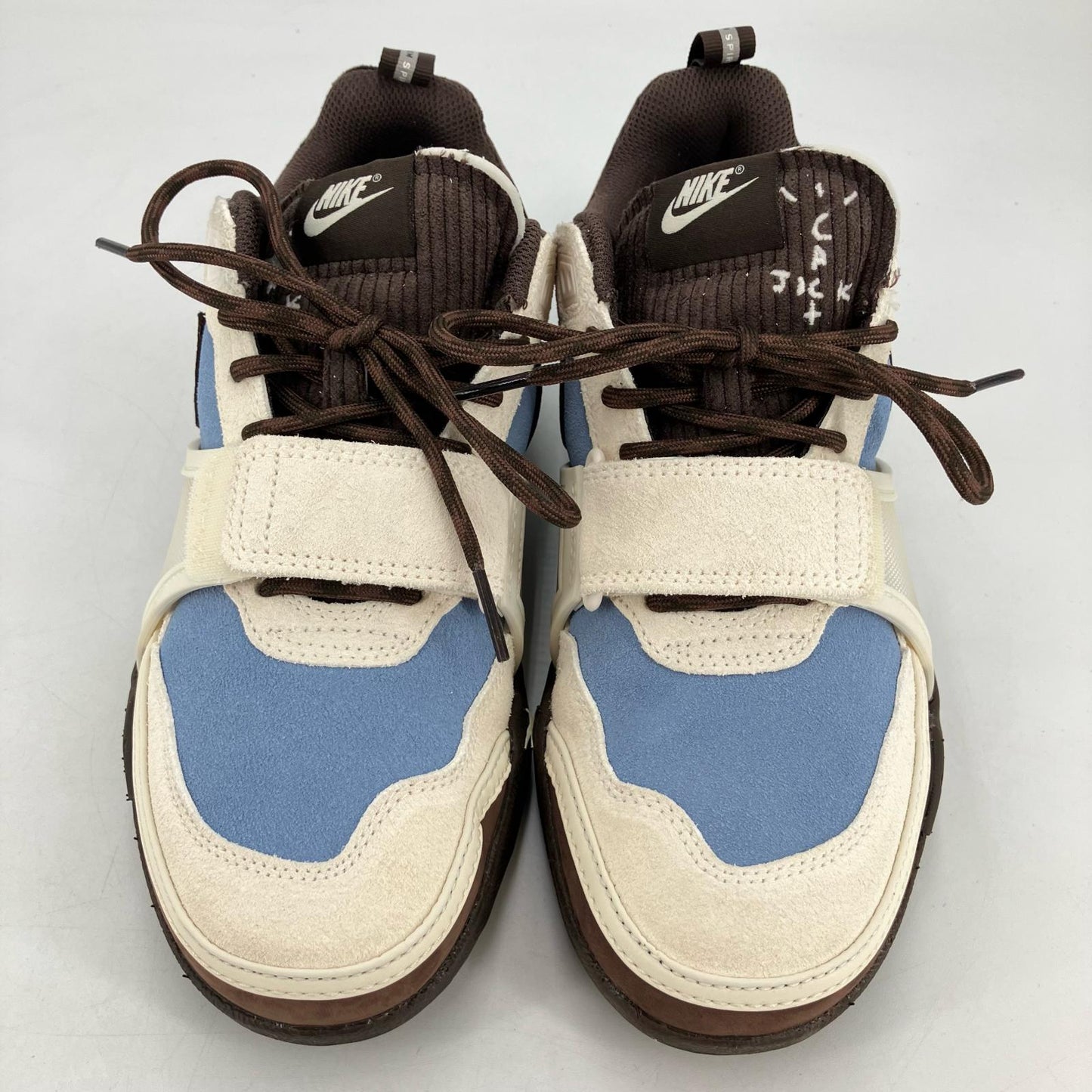 NIKE | ナイキ Travis Scott × Nike Zoom Field Jaxx スニーカー HQ3072-400 マルチカラー 26cm【イオン広店】