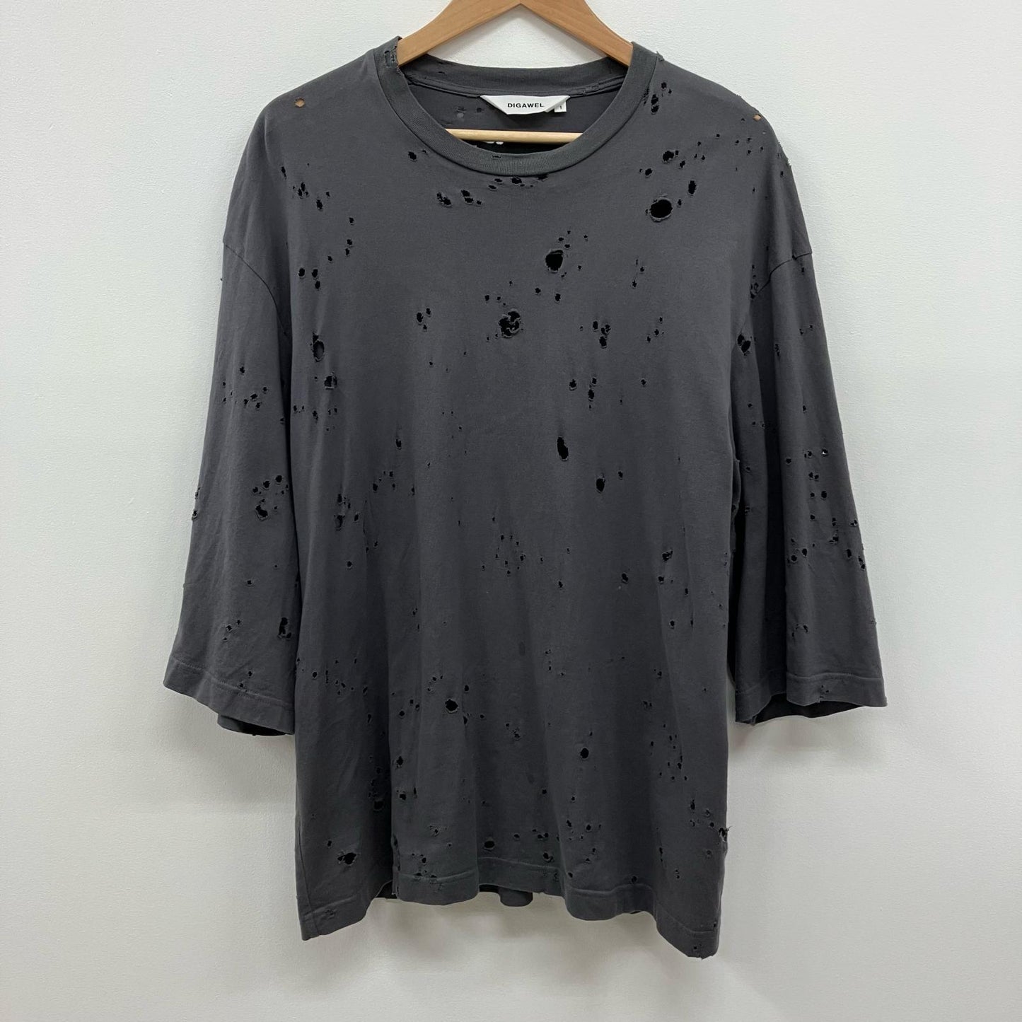 DIGAWEL | ディガウェル Damage S/S Tee カットソー チャコールグレー サイズ：1【イオン広店】