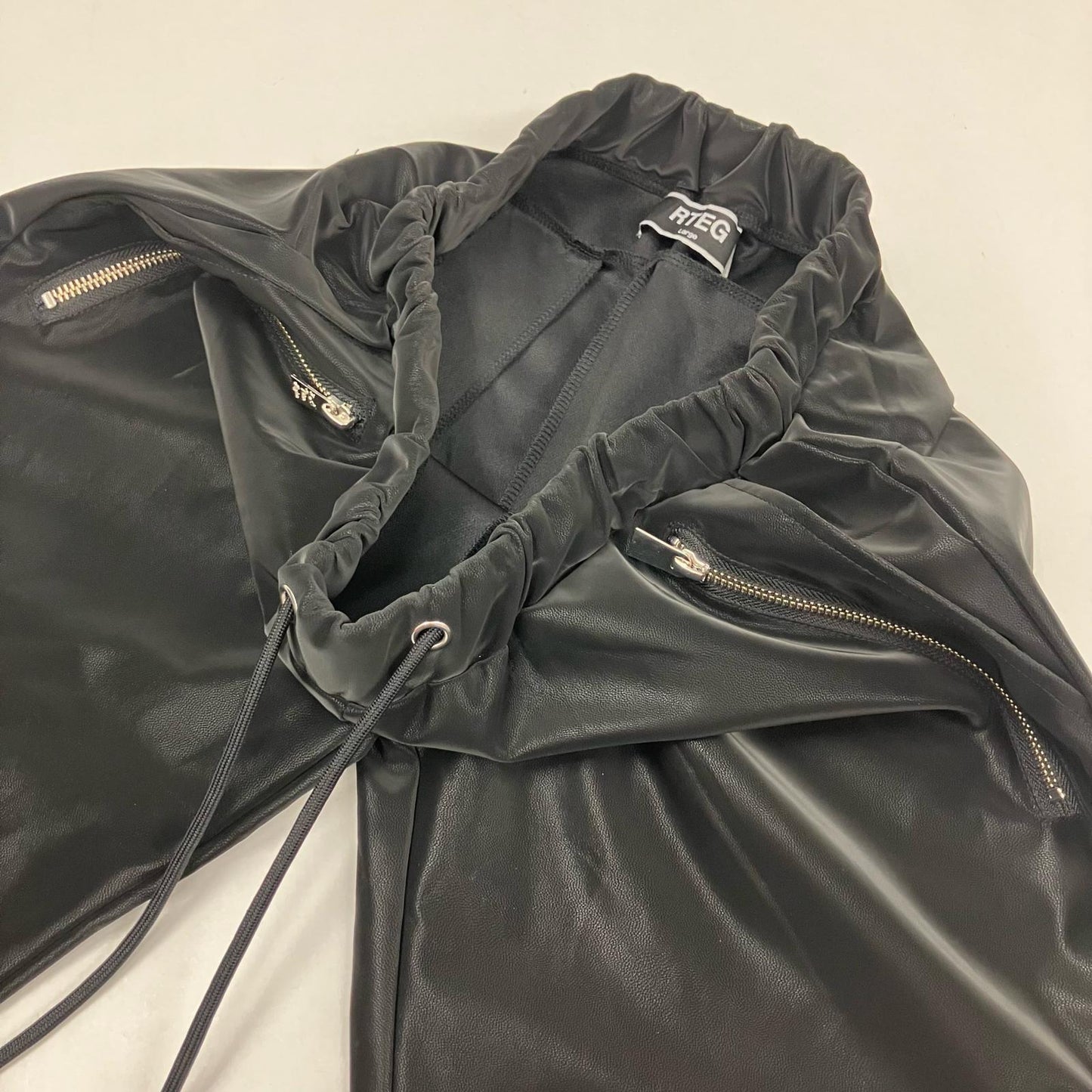 Retro Engine | レトロエンジン Leatherette L/PT その他ボトムス 300401230250016 ブラック サイズ：L【イオン広店】