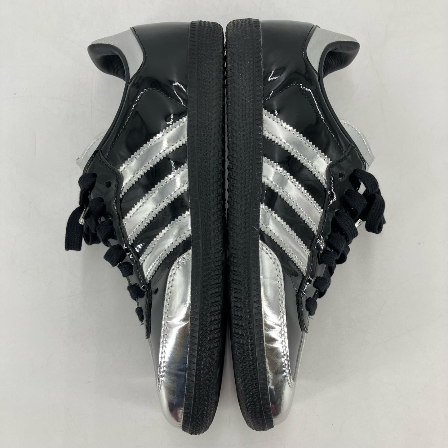 adidas Originals | アディダスオリジナルス Samba 'Tuxedo' スニーカー IH3364 シルバー 25cm【イオン広店】