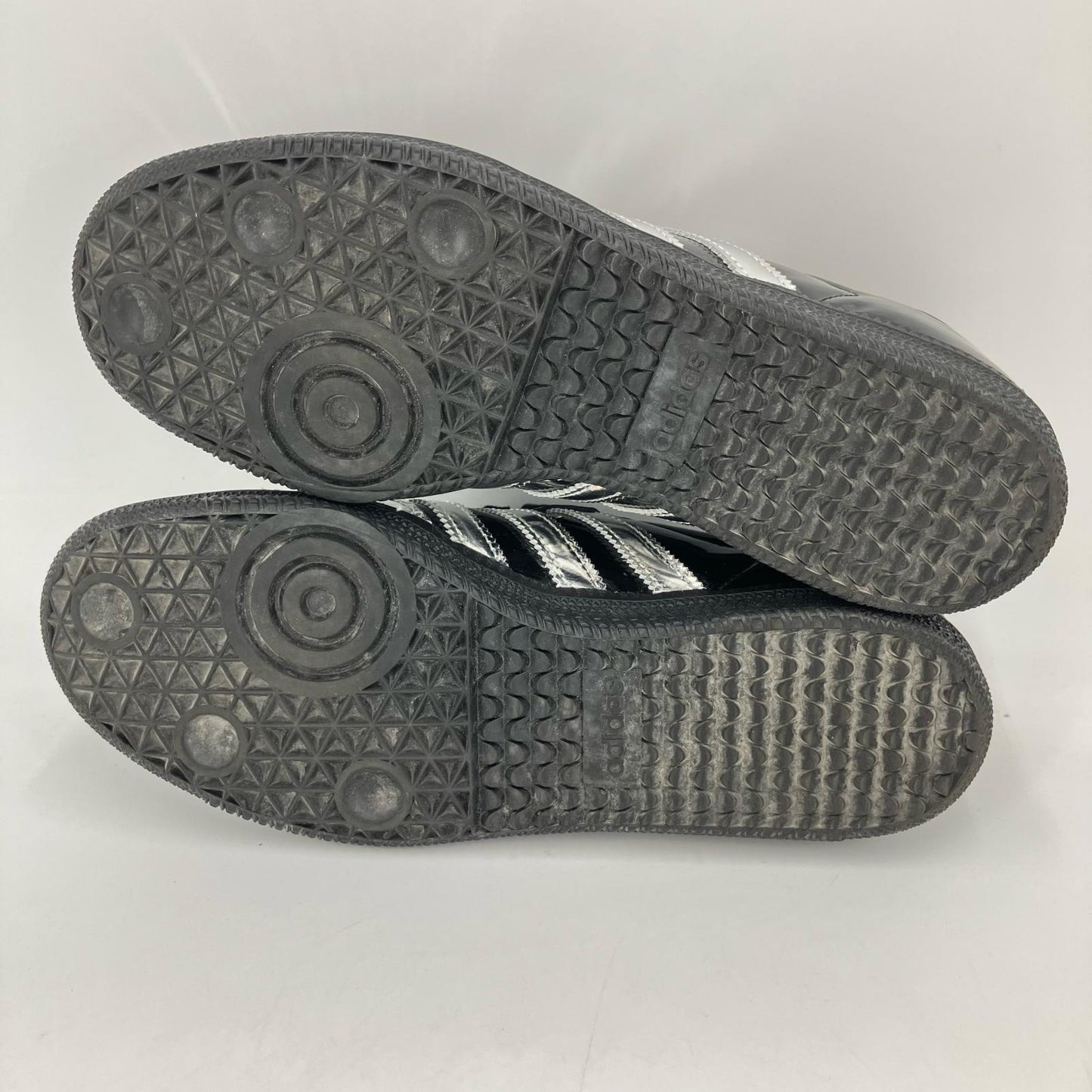 adidas Originals | アディダスオリジナルス Samba 'Tuxedo' スニーカー IH3364 シルバー 25cm【イオン広店】