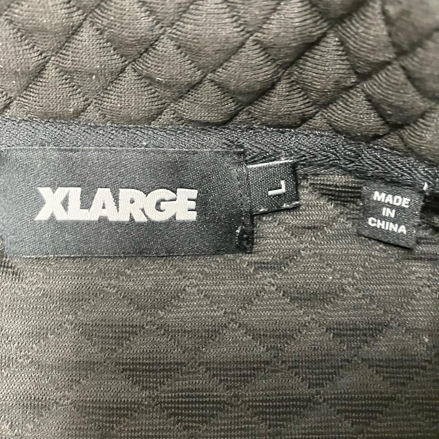 X-LARGE | エクストララージ BARBED WIRE POLO SHIRT ポロシャツ 101242013003 ブラック サイズ：L【イオン広店】