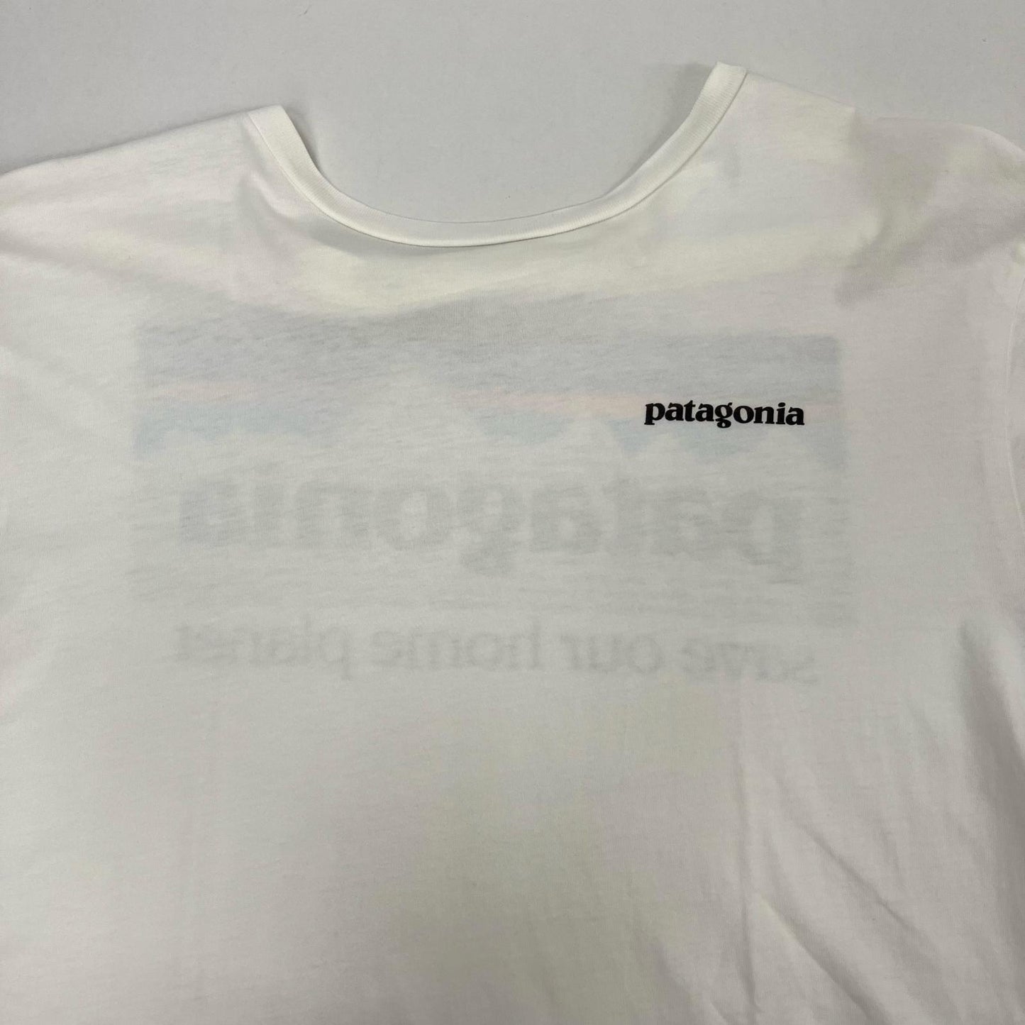 patagonia | パタゴニア P-6 ミッションオーガニックTシャツ 半袖Ｔシャツ 37529 ホワイト サイズ：S【イオン広店】