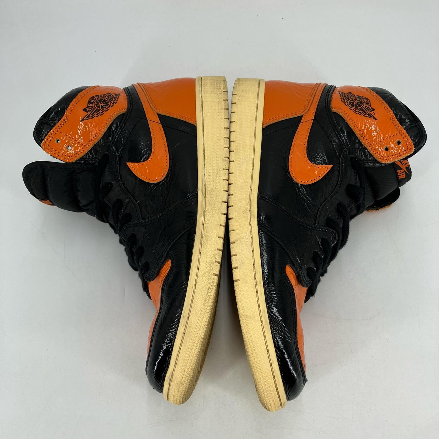 NIKE AIR JORDAN | ナイキ　エアー　ジョーダン Air Jordan 1 High スニーカー 555088-028 オレンジ 30.5cm【イオン広店】