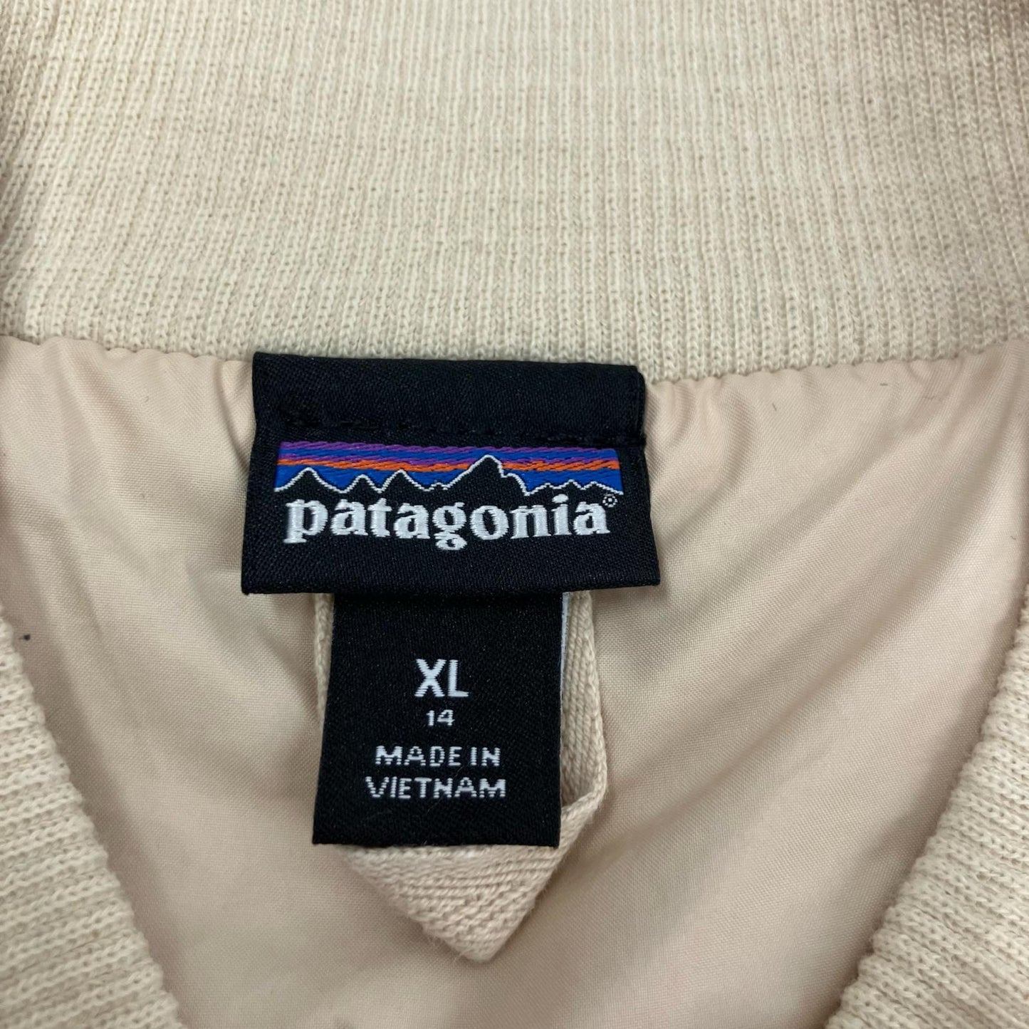 patagonia | パタゴニア その他トップス 65415FA21 ホワイト サイズ：XL【イオン広店】