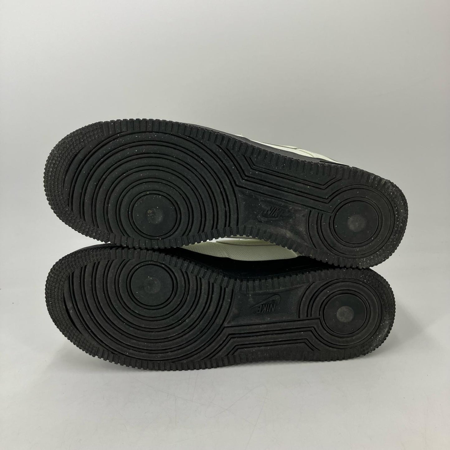 NIKE | ナイキ Air Force 1 ‘07 LV8 スニーカー FJ4160-002 その他 25cm【イオン広店】