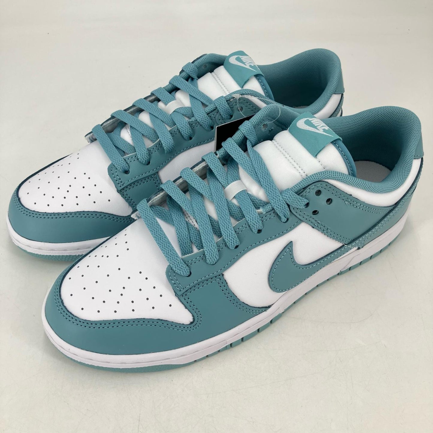 NIKE | ナイキ Dunk Low Retro White/Denim Turquoise スニーカー DV0833-106 ライトブルー 28.5cm【イオン広店】