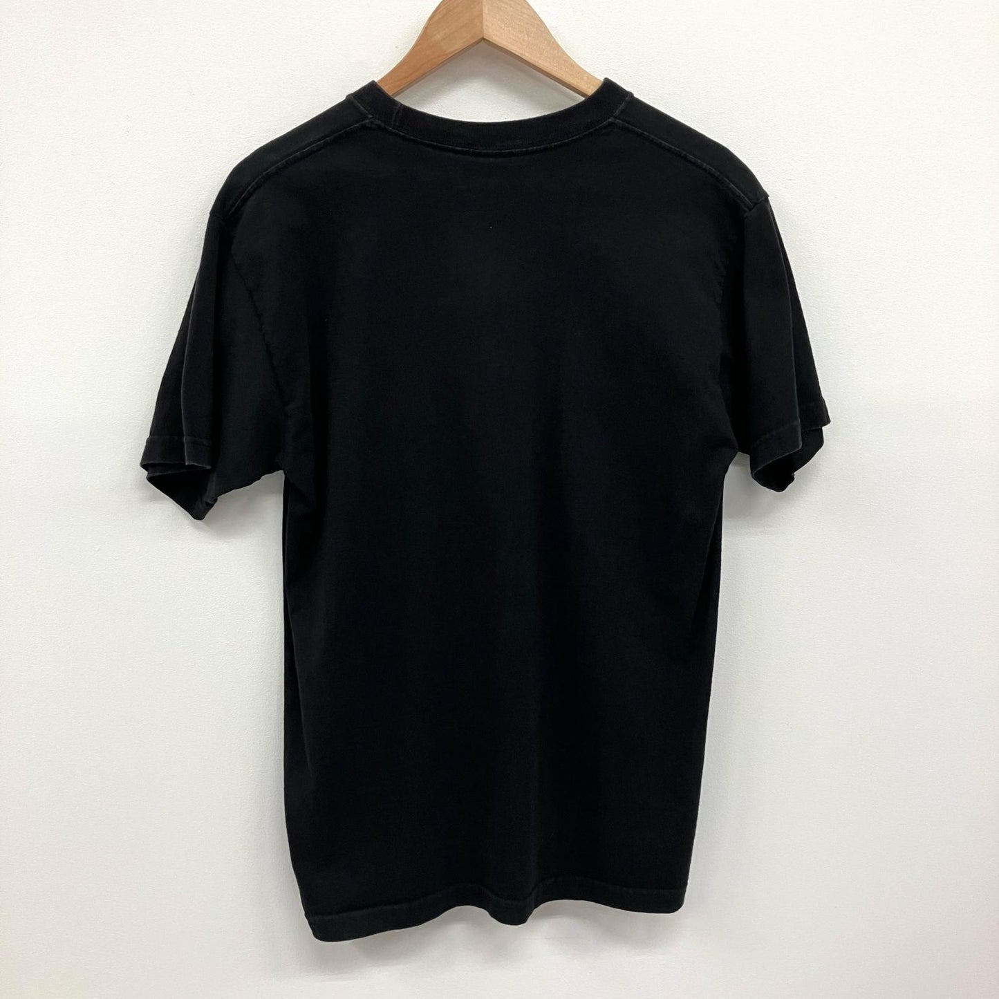 HUF | ハフ FIRE STARTER S/S TEE 半袖Ｔシャツ TS01947 ブラック サイズ：M【イオン広店】
