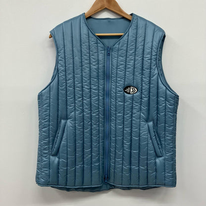 Hombre Nino | オンブレニーニョ CORONA DEEP FREEZE SIMPLE VEST 中綿ベスト HNO222-JK0001 ライトブルー サイズ：L【イオン広店】