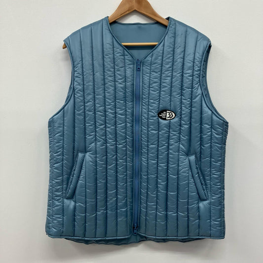 Hombre Nino | オンブレニーニョ CORONA DEEP FREEZE SIMPLE VEST 中綿ベスト HNO222-JK0001 ライトブルー サイズ：L【イオン広店】
