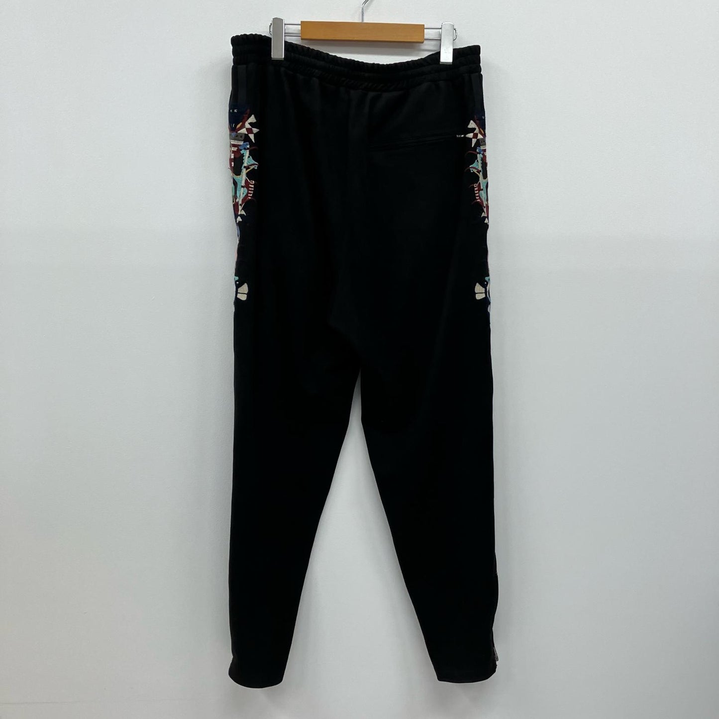 doublet | ダブレット CHAOS EMBROIDERY SUEDE TRACK PANTS パンツ 20AW20PT135 ブラック サイズ：XL【イオン広店】