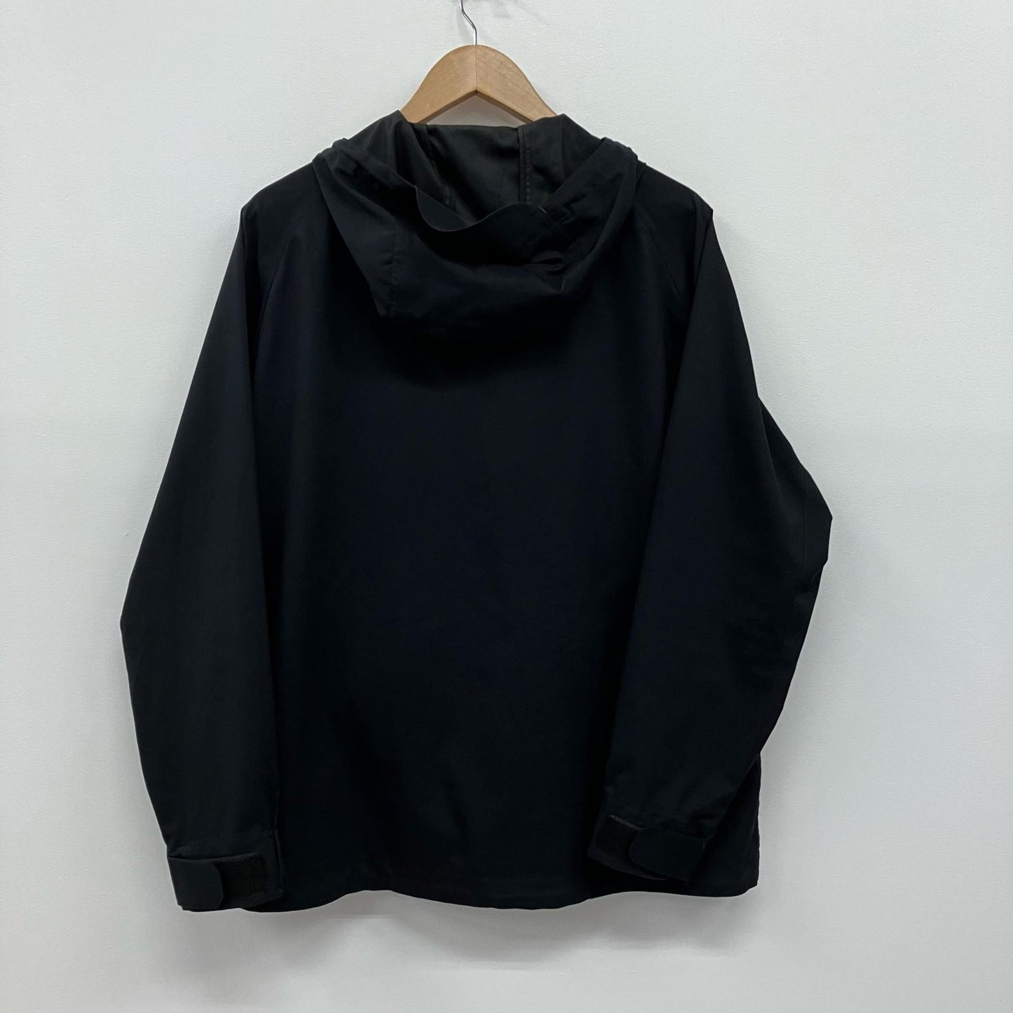 WHITE MOUNTAINEERING | ホワイトマウンテニアリング マウンテンパーカー WM1771228 ブラック サイズ：1【イオン広店】
