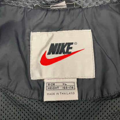 NIKE | ナイキ ナイロンジャケット ブラック サイズ：XL【イオン広店】