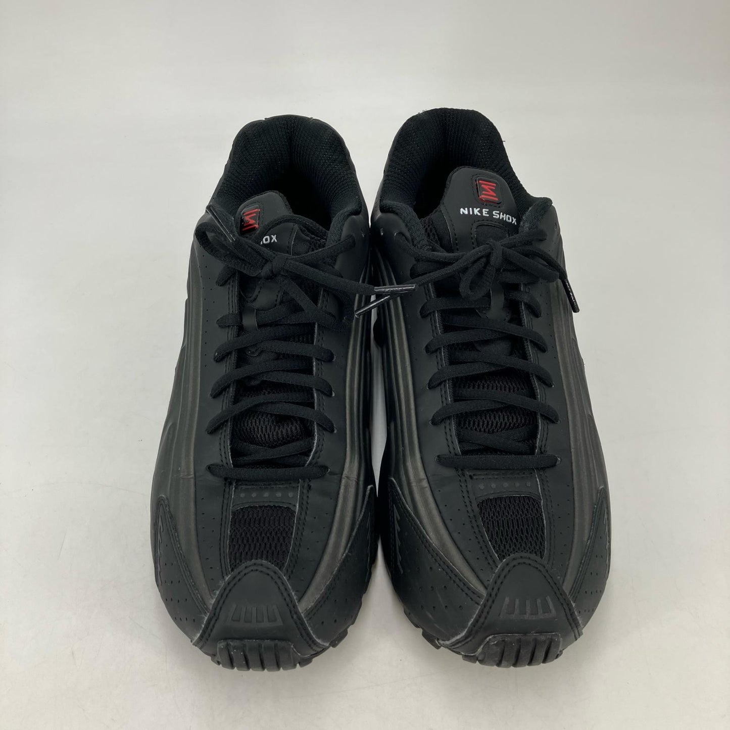 NIKE | ナイキ SHOX R4 スニーカー HQ1988-001 ブラック 29cm【イオン広店】
