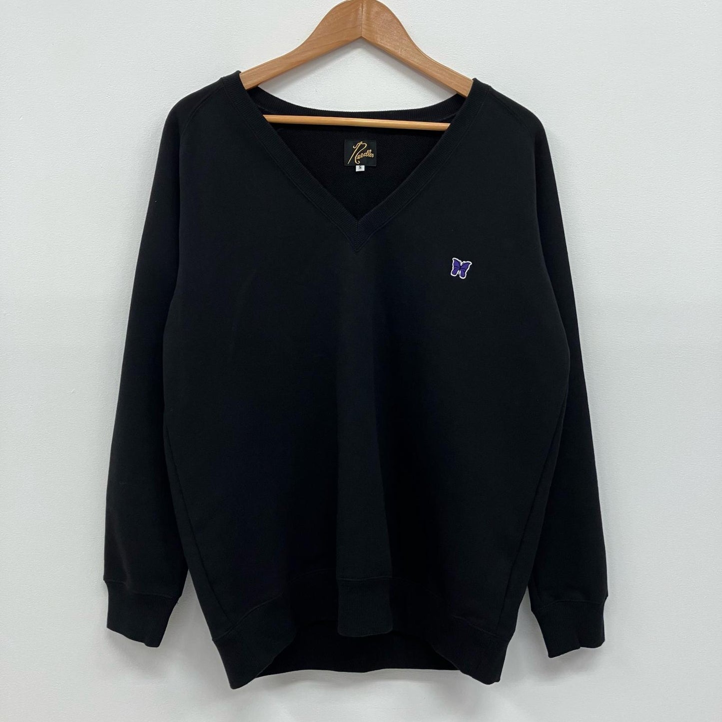 Needles | ニードルス L/S V NECK SWEAT C/PE JERSEY スウェット MR301 ブラック サイズ：S【イオン広店】