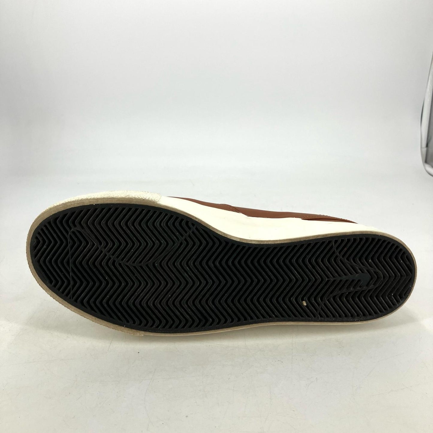 NIKE SB | ナイキエスビー Zoom Stefan Janoski Slip Mid スニーカー BQ5888-200 ブラウン 27.5cm【イオン広店】