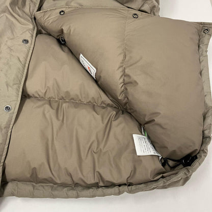 THE NORTH FACE | ザ・ノースフェイス ALTERATION SIERRA JK ダウンジャケット ND92361 ベージュ サイズ：L【イオン広店】