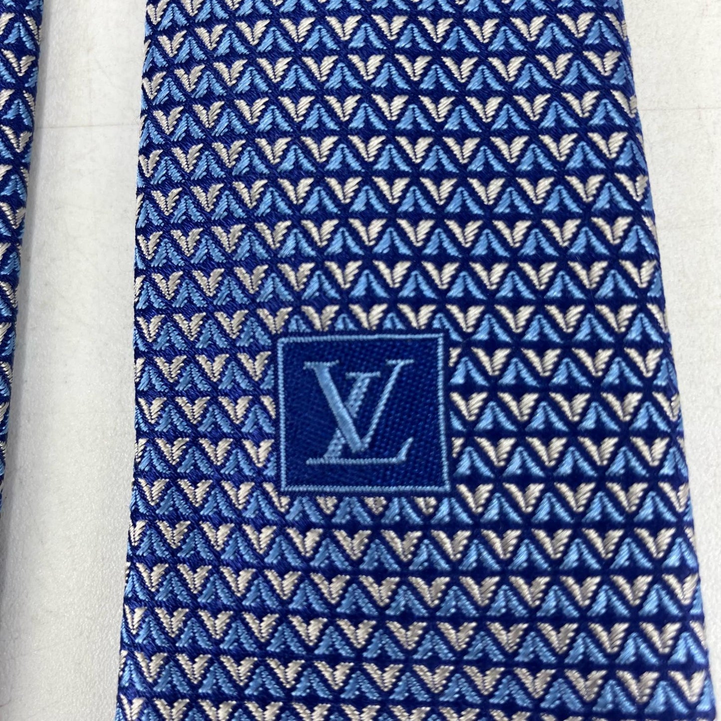 LOUIS VUITTON | ルイ・ヴィトン ネクタイ･ダイヤモンドブイ8CM ネクタイ M71200 ライトブルー【イオン広店】