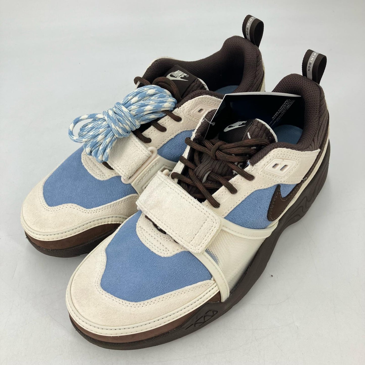 NIKE | ナイキ Travis Scott × Nike Zoom Field Jaxx スニーカー HQ3072-400 ブラウン 26cm【イオン広店】