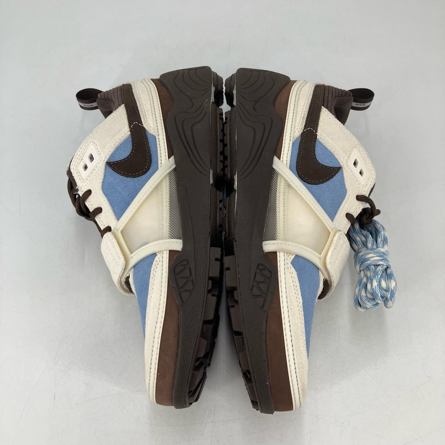 NIKE | ナイキ Travis Scott × Nike Zoom Field Jaxx スニーカー HQ3072-400 ブラウン 26cm【イオン広店】
