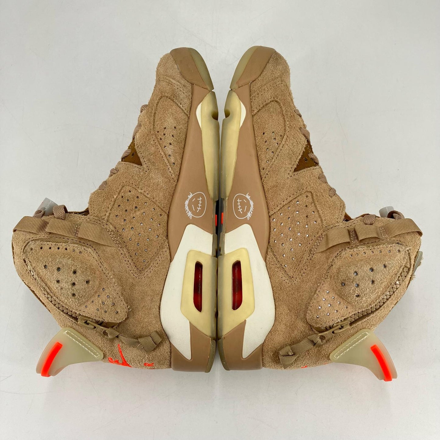 NIKE AIR JORDAN | ナイキ　エアー　ジョーダン Travis Scott × Nike Air Jordan 6 スニーカー DH0690-200 ブラウン 25.5cm【イオン広店】
