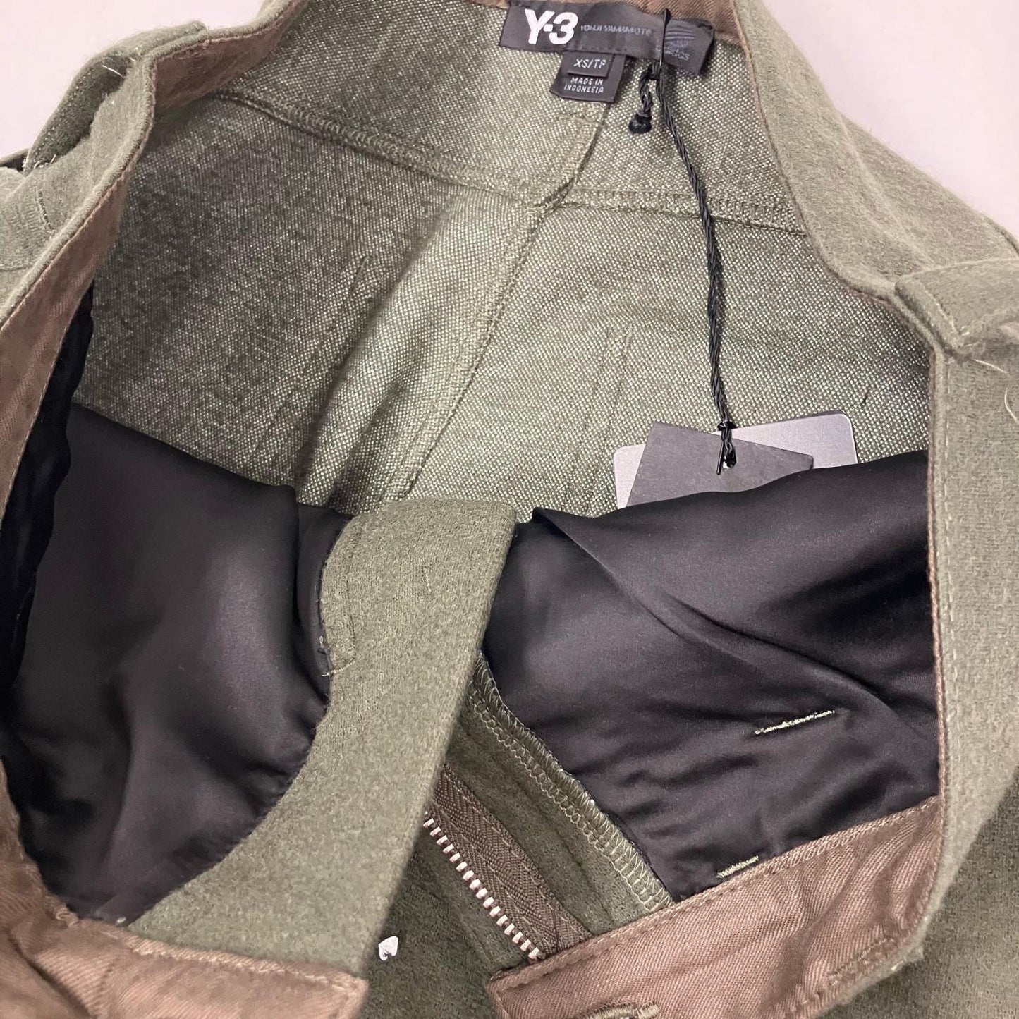 Y-3 | ワイスリー パンツ カーキ サイズ：S【イオン広店】