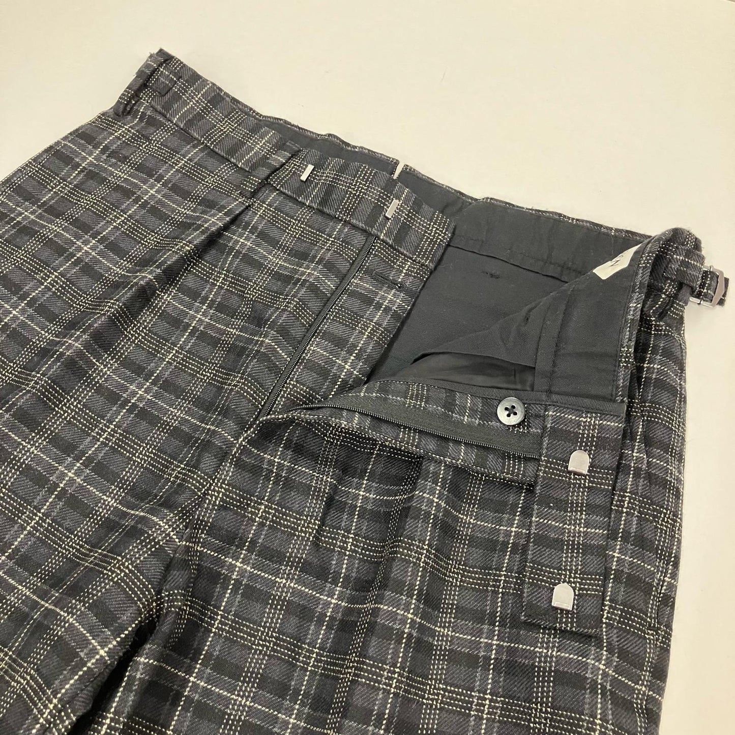 UNITED ARROWS | ユナイテッドアローズ オフィサーパンツ パンツ 1114-177-8497 サイズ：M【イオン広店】