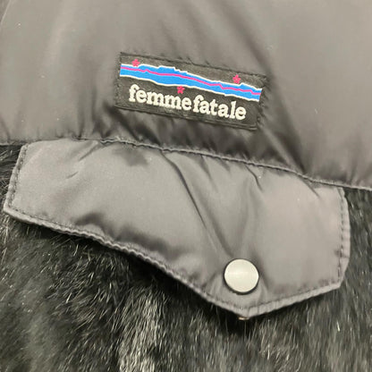 FEMME FATELE ダウンベスト F125-10020 ブラック サイズ：1【イオン広店】