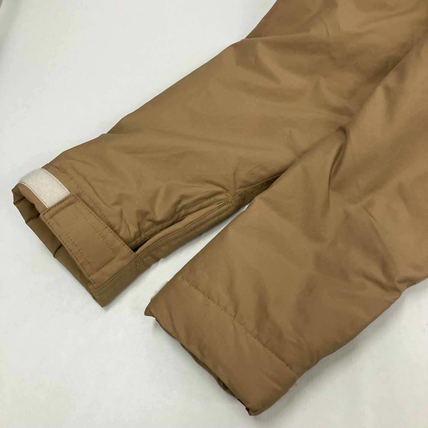 CHUMS | チャムス CAMPING BOA PARKA マウンテンパーカー CH04-1384 ベージュ サイズ：M【イオン広店】