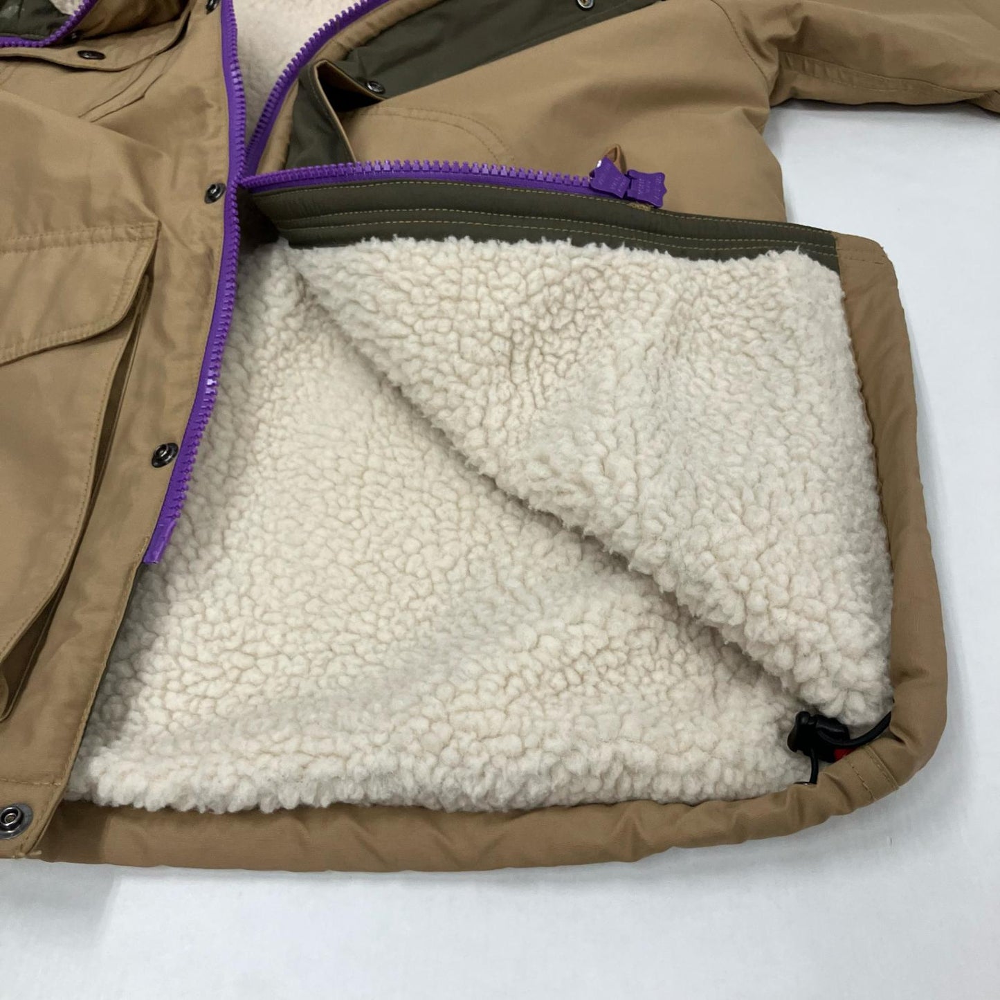 CHUMS | チャムス CAMPING BOA PARKA マウンテンパーカー CH04-1384 ベージュ サイズ：M【イオン広店】