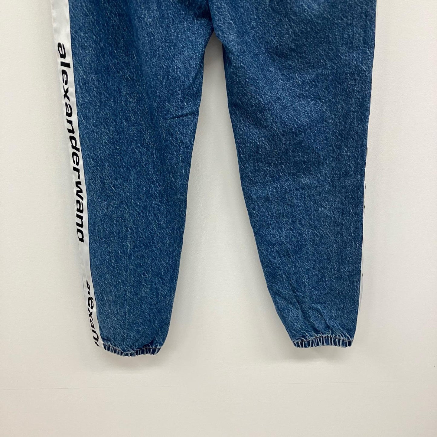 T by ALEXANDER WANG | ティーバイアレクサンダーワン パンツ インディゴ サイズ：S【イオン広店】