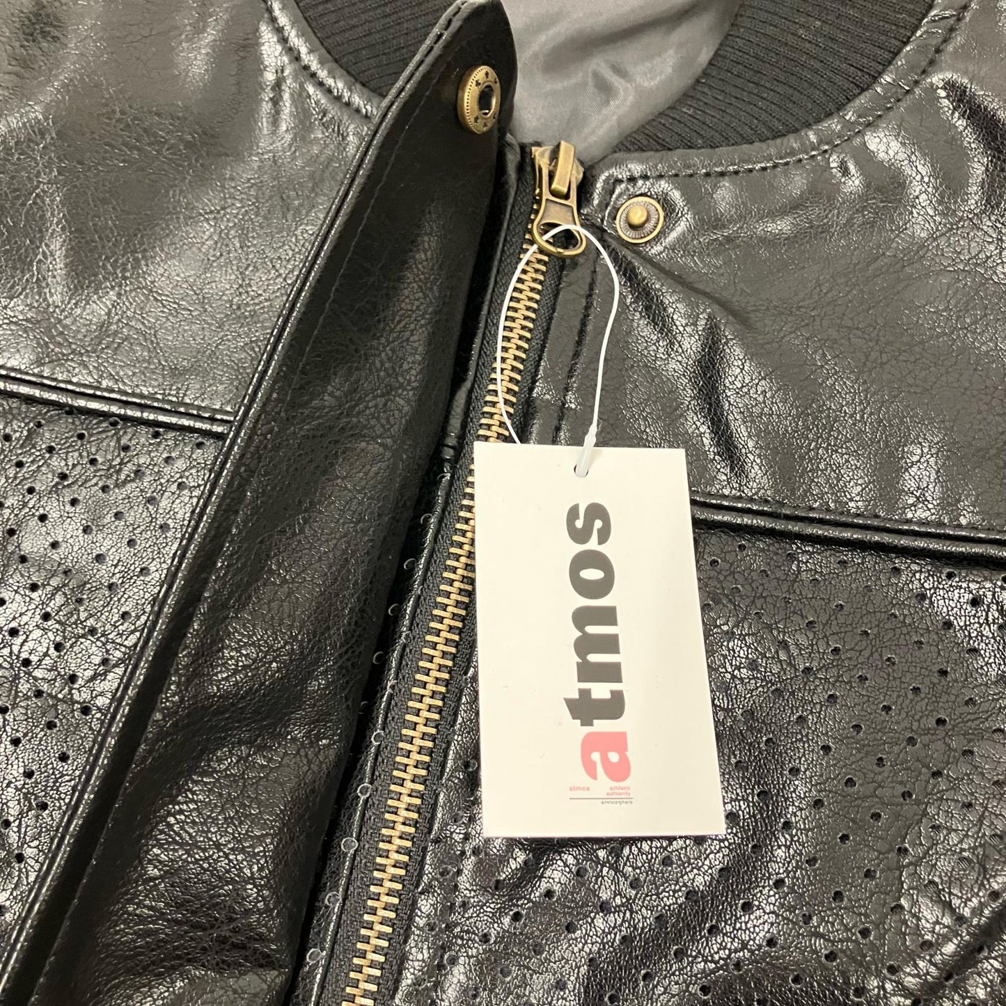 atmos | アトモス パンチング ヴィーガン レザージャケット レザー 24SS-AYJK01 ブラック【イオン広店】