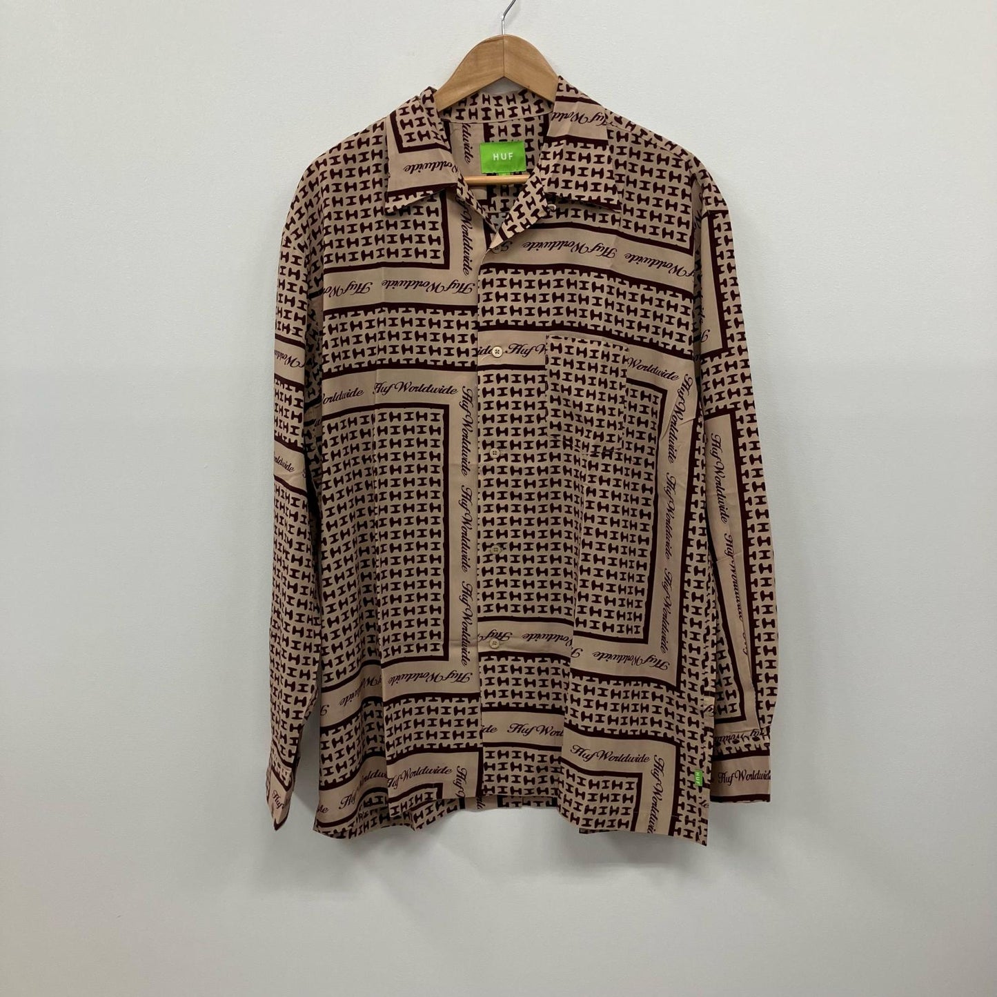 HUF | ハフ SCARF LS RESORT TOP 長袖シャツ サイズ：XL【イオン広店】