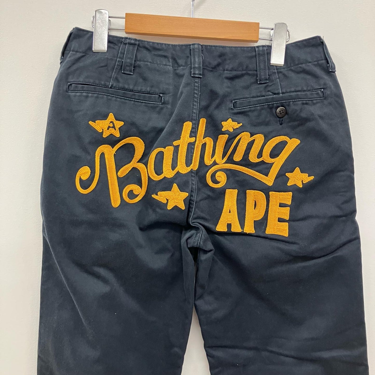 A BATHING APE | アベイシングエイプ パンツ ネイビー サイズ：S【イオン広店】