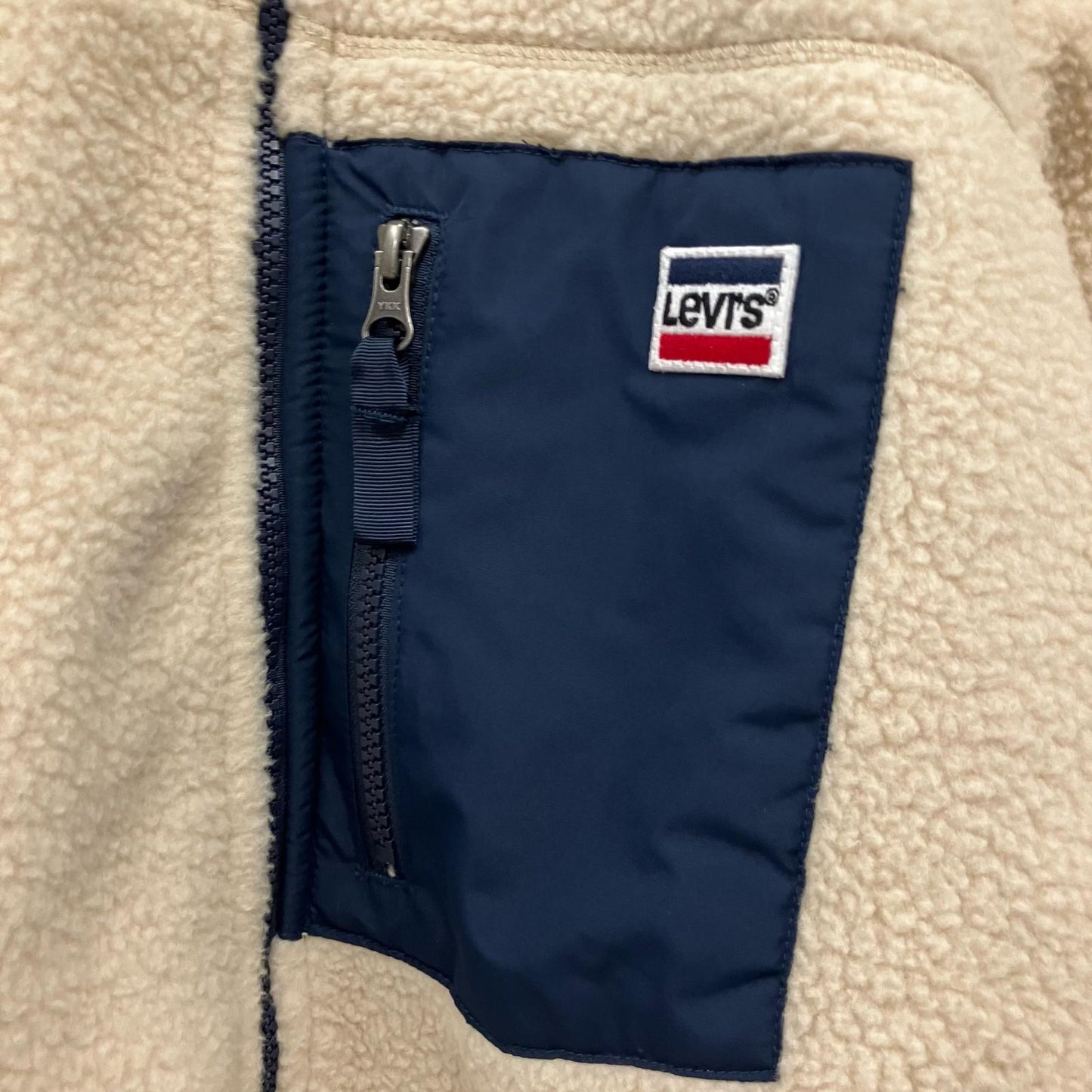 Levi's | リーバイス その他トップス PC9-16949-0000 ホワイト サイズ：M【イオン広店】