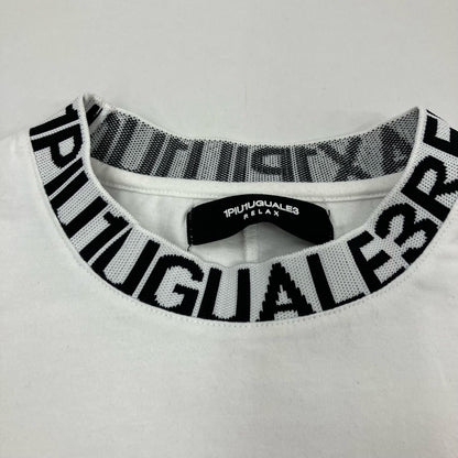 1 PIU 1 UGUALE 3(志風音) | ウノピュウノウグァーレトレシフォン ワイドネックロゴロンTee 長袖Ｔシャツ ホワイト サイズ：XL【イオン広店】