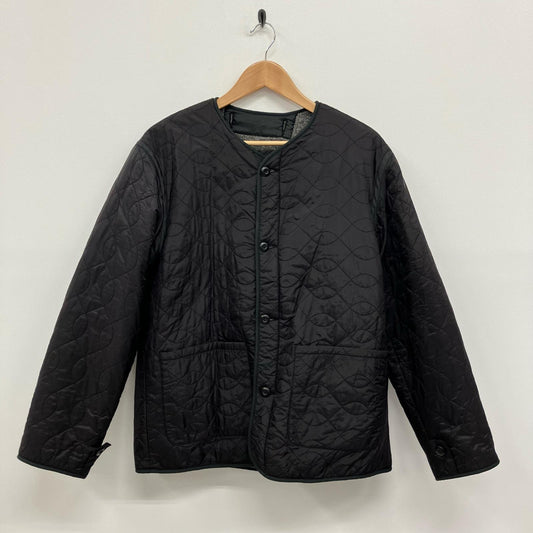 BEAMS + | ビームスプラス M-65 ライナー その他アウター 11-18-4810-139 ブラック【イオン広店】