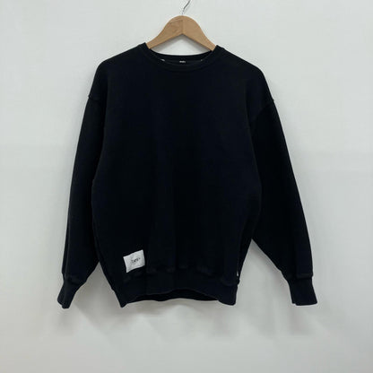 W)TAPS | ダブルタップス SIGN 02/SWEATER/COTTON スウェット 242ATDT-CSM22 ブラック サイズ：2【イオン広店】