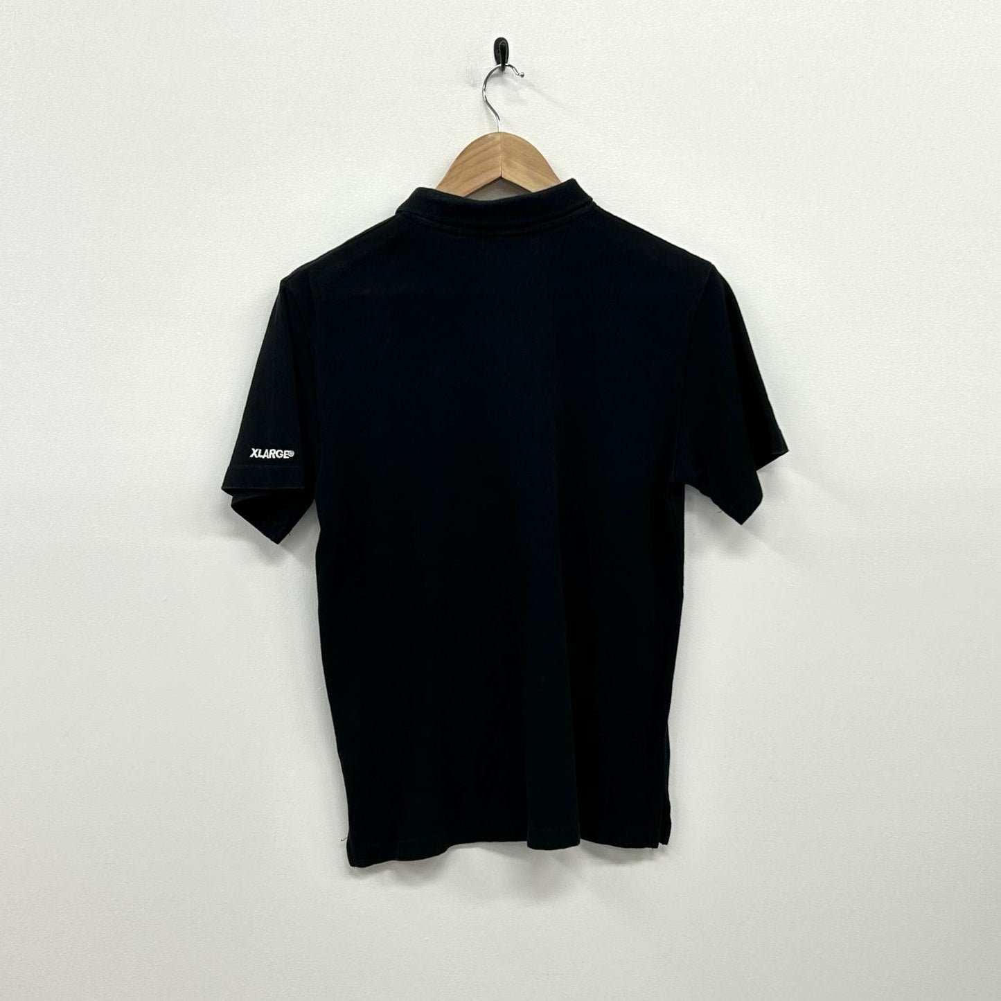 X-LARGE | エクストララージ S/S POLO SHIRT ポロシャツ 01191303 ブラック サイズ：S【イオン広店】