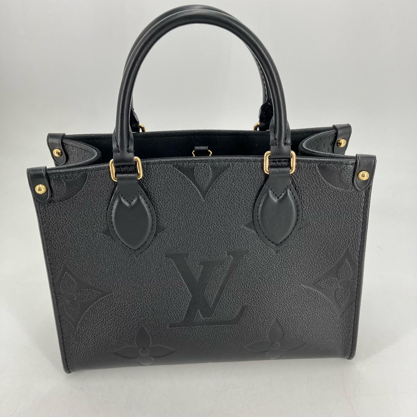 LOUIS VUITTON | ルイ・ヴィトン オンザゴー PM ショルダーバッグ M45653 ブラック【イオン広店】