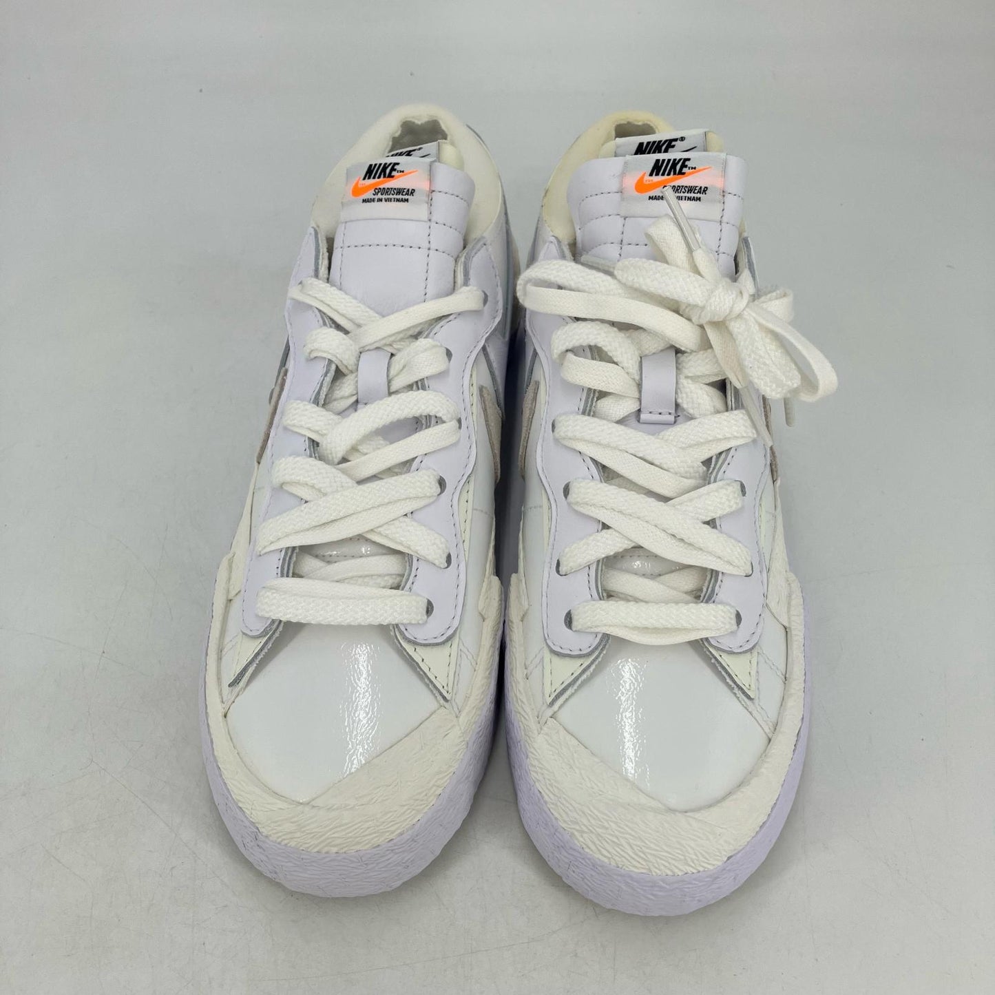NIKE | ナイキ sacai × Nike Blazer Low? スニーカー DM6443-100 ホワイト 27cm【イオン広店】