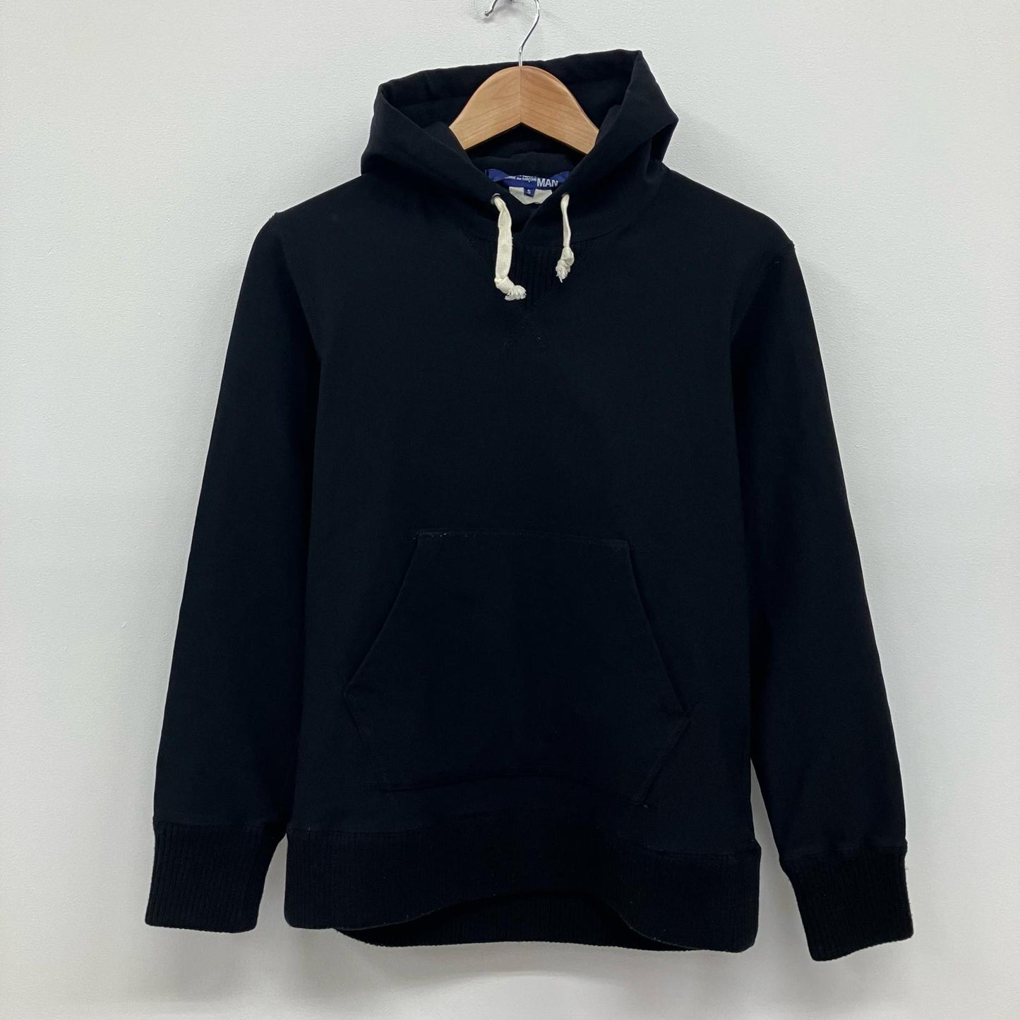 JUNYA WATANABE COMME des GARCONS MAN | ジュンヤワタナベコムデギャルソンマン パーカー WR-T007 ブラック サイズ：S【イオン広店】