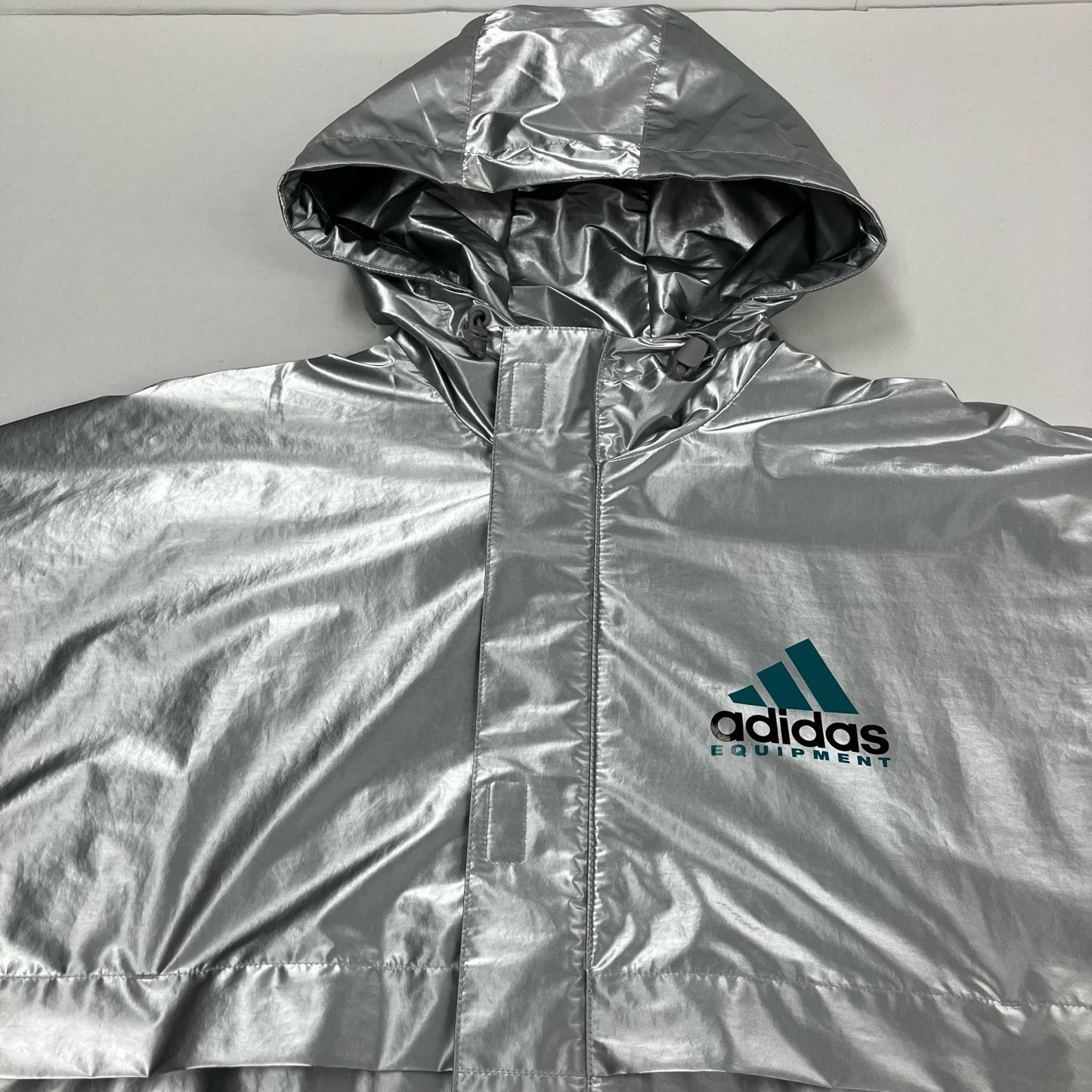 adidas | アディダス EQT MET WINDBREAKER マウンテンパーカー JN4526 シルバー サイズ：XL【イオン広店】