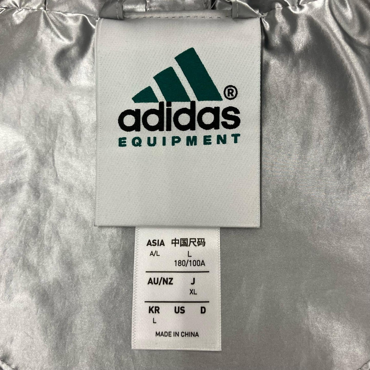 adidas | アディダス EQT MET WINDBREAKER マウンテンパーカー JN4526 シルバー サイズ：XL【イオン広店】