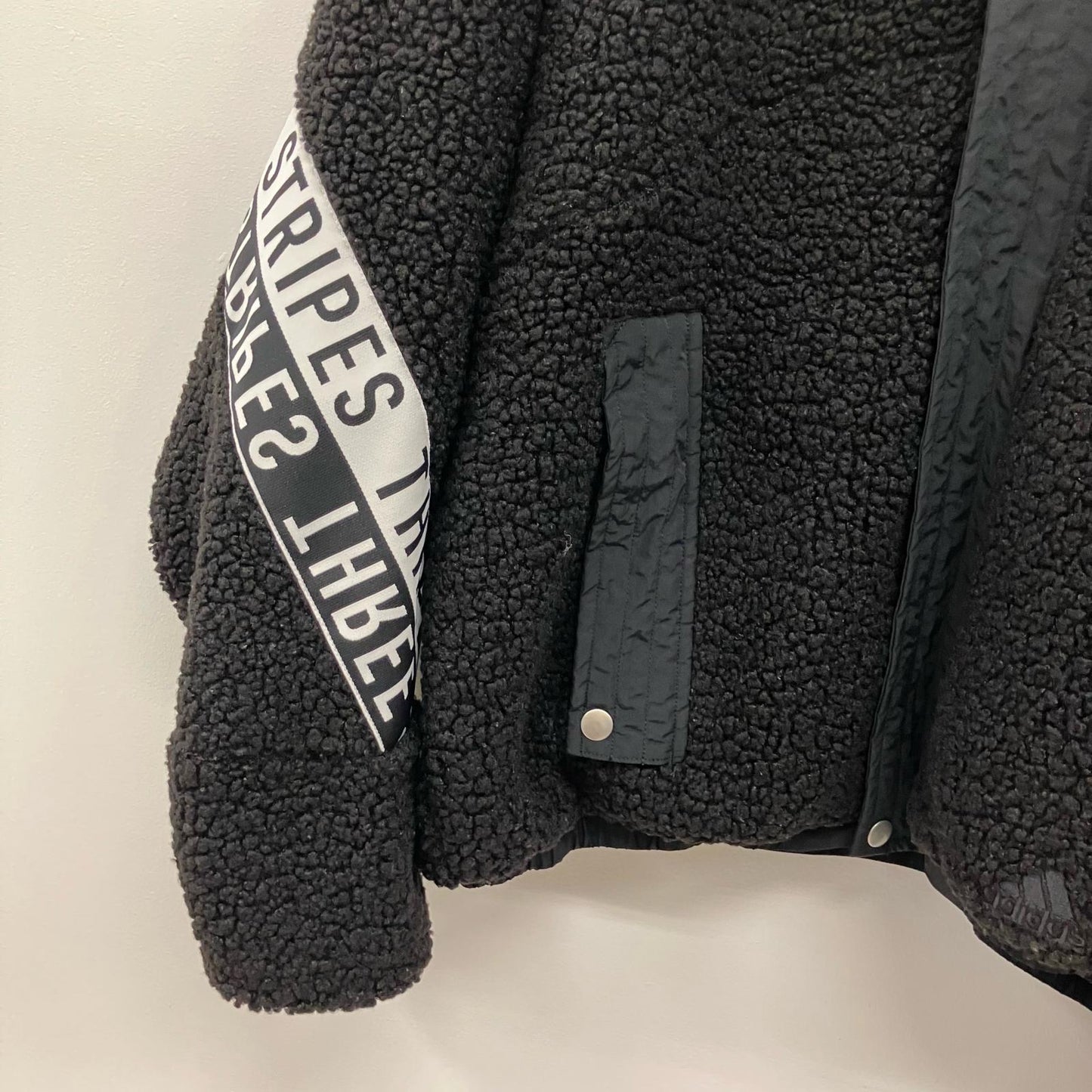 adidas | アディダス その他トップス GE0388 ブラック サイズ：M【イオン広店】