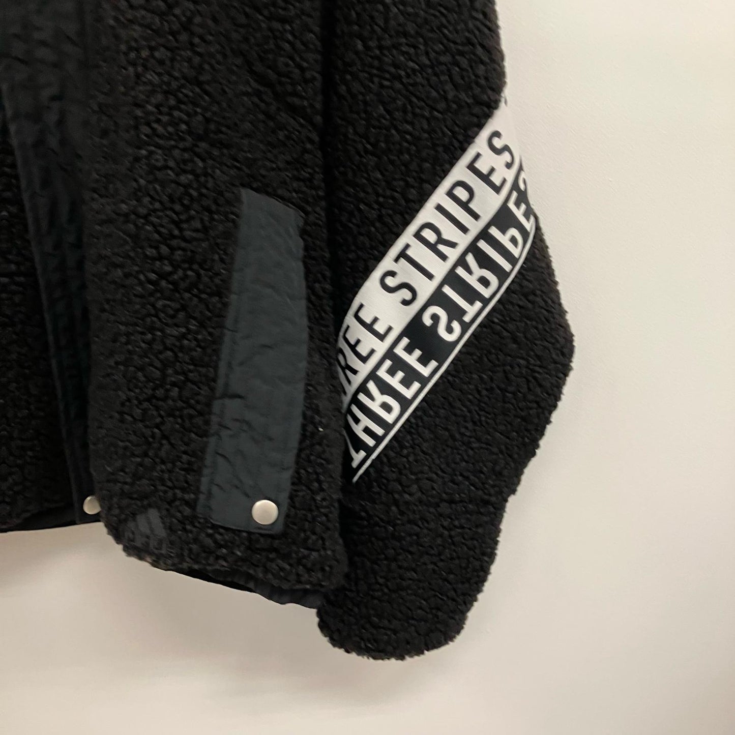 adidas | アディダス その他トップス GE0388 ブラック サイズ：M【イオン広店】